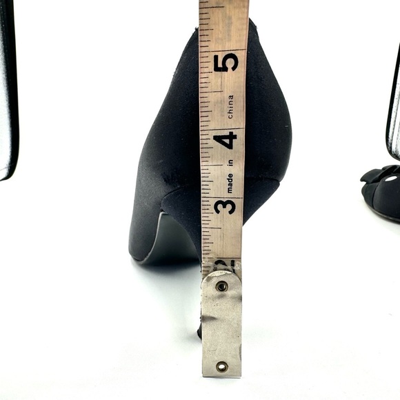 STUART WEITZMAN BLACK SATIN HEELS OPEN TOE HEELS RUFFLE DETAIL MADE IN SPAIN 9.5 - Picture 11 of 16